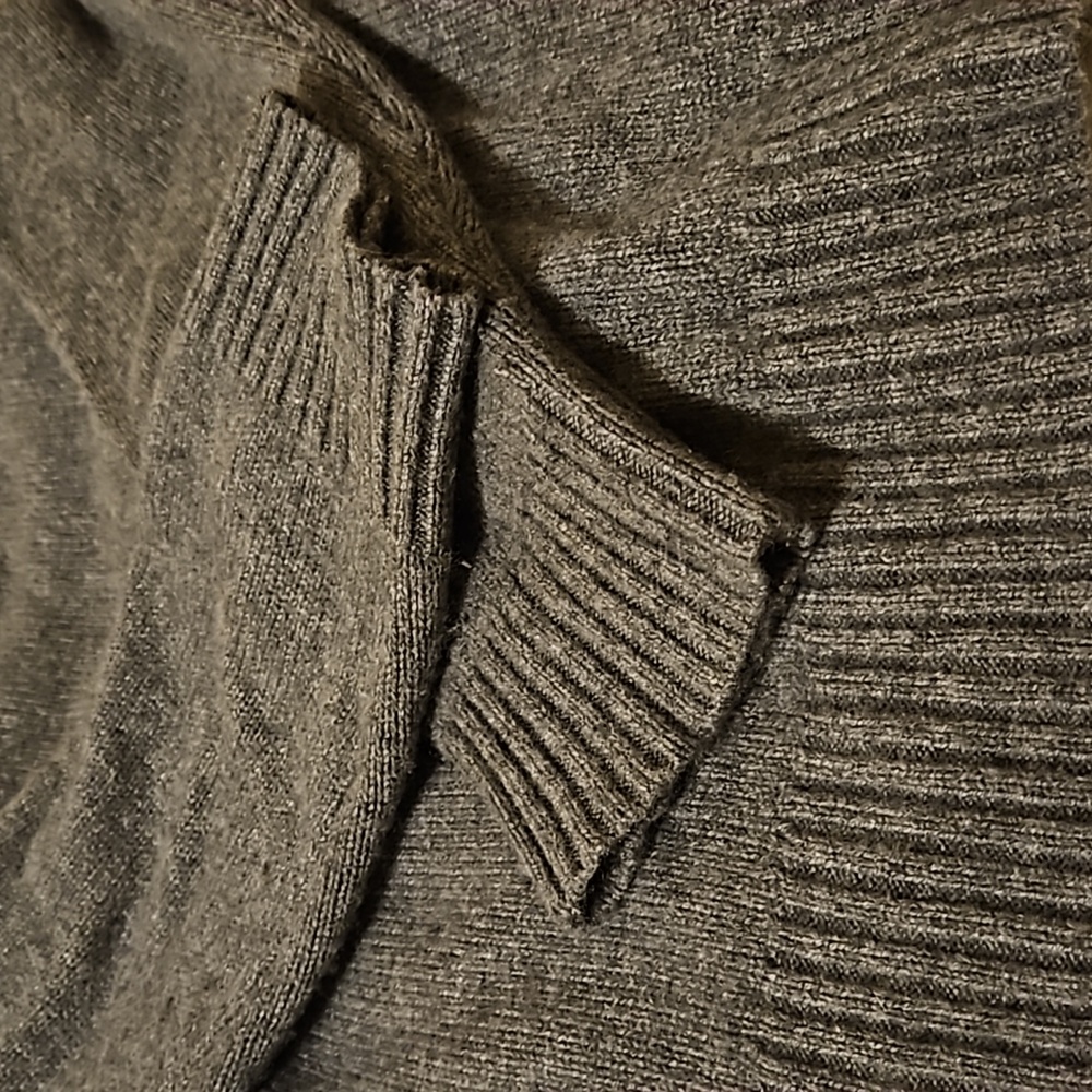 Jenni Kayne Cashmere Oversized Sweater in Thunder Gray Crewneck Medium/Small - Picture 9 of 12